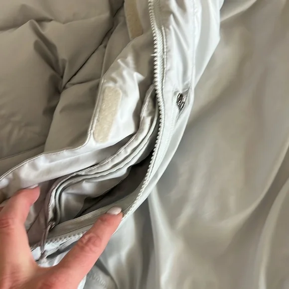 Cloudveil Down Jacket - Picture 10 of 16